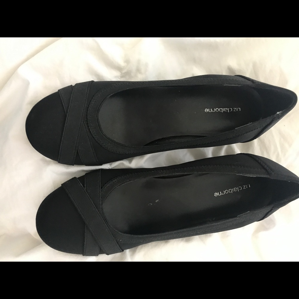 Liz Claiborne low wedge